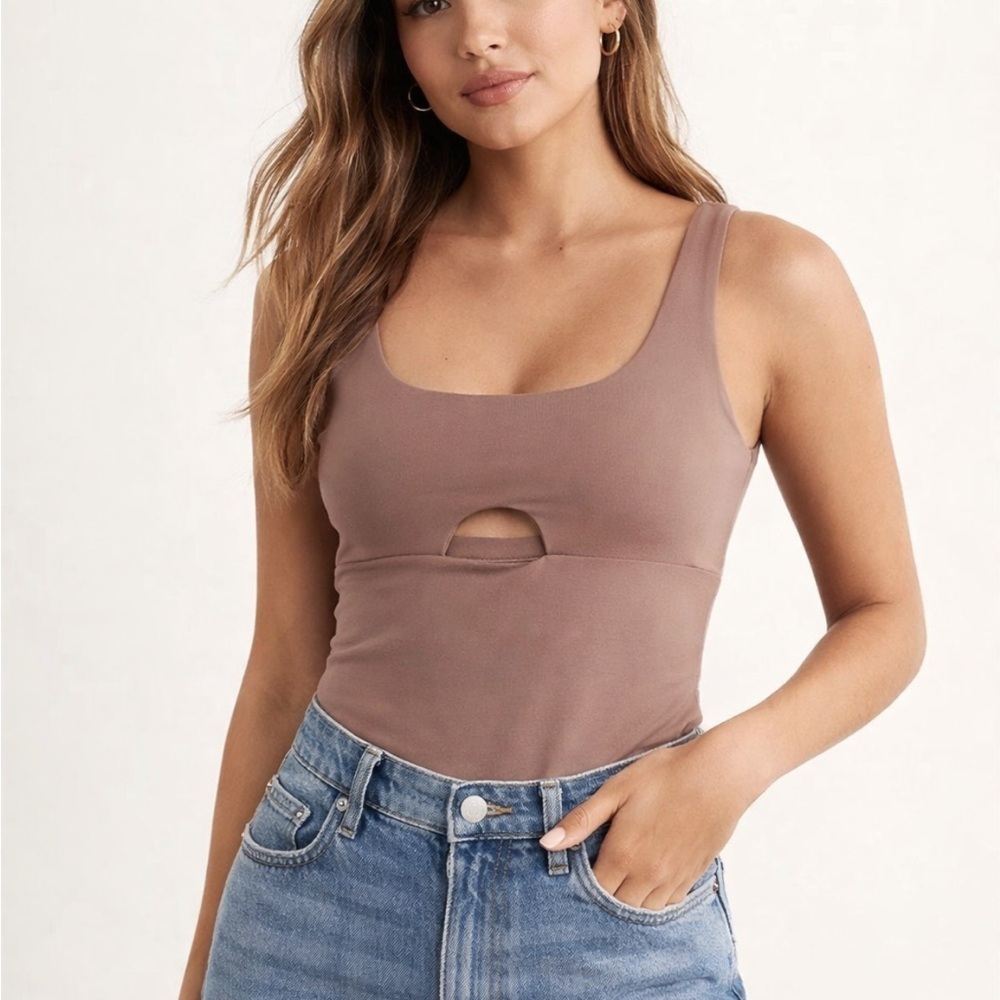 Abercrombie & Fitch Soft Brown Cutout Bodysuit Size Small 38984